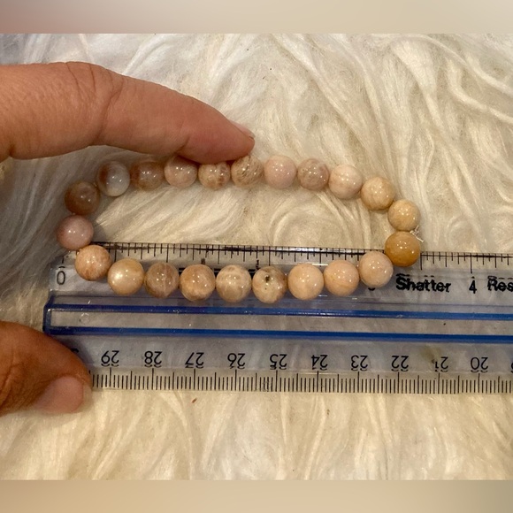 ‼️SOLD‼️Mauve Moonstone & Sunstone Bracelet - Picture 4 of 7